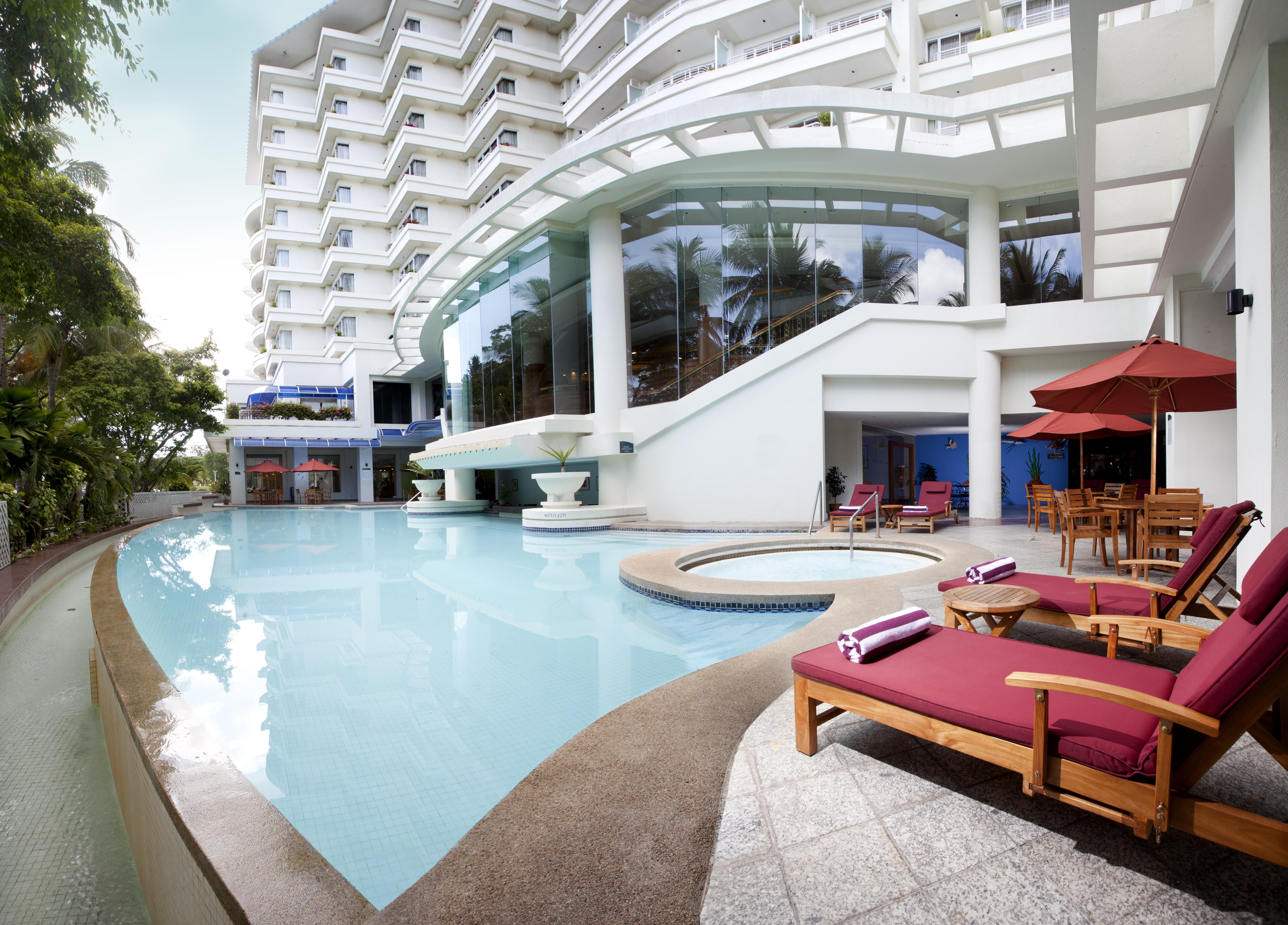 Hotel Dorsett Grand Labuan Exterior foto